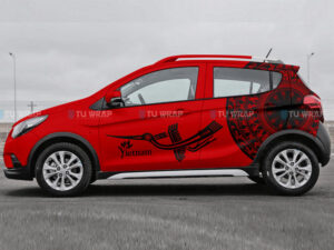 Tem xe Fadil đỏ trống đồng