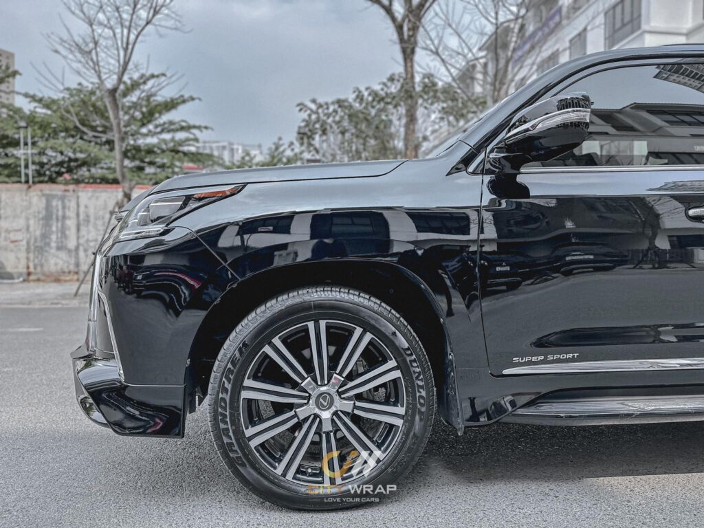 decal-den-bong-CG01-HD-TeckWrap-sau-khi-dan-len-LX570