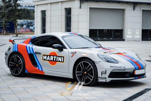 Porsche 718 dán tem trùm Martini