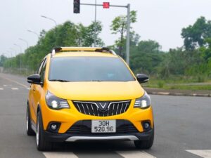 Vinfast Fadil dán đổi màu ô tô màu vàng ECH16