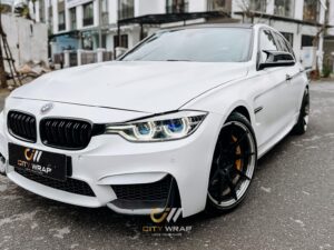 Dán đổi màu BMW M3 trắng White Matte TeckWrap