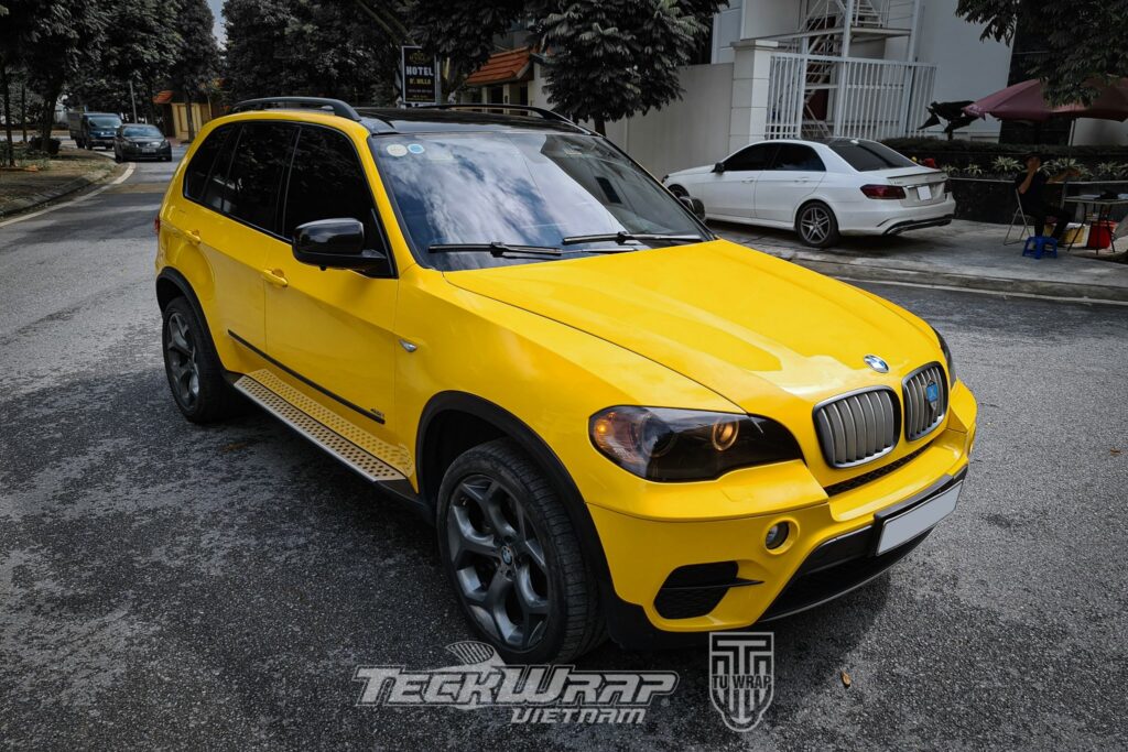 Dán đổi màu vàng decal TeckWrap USA