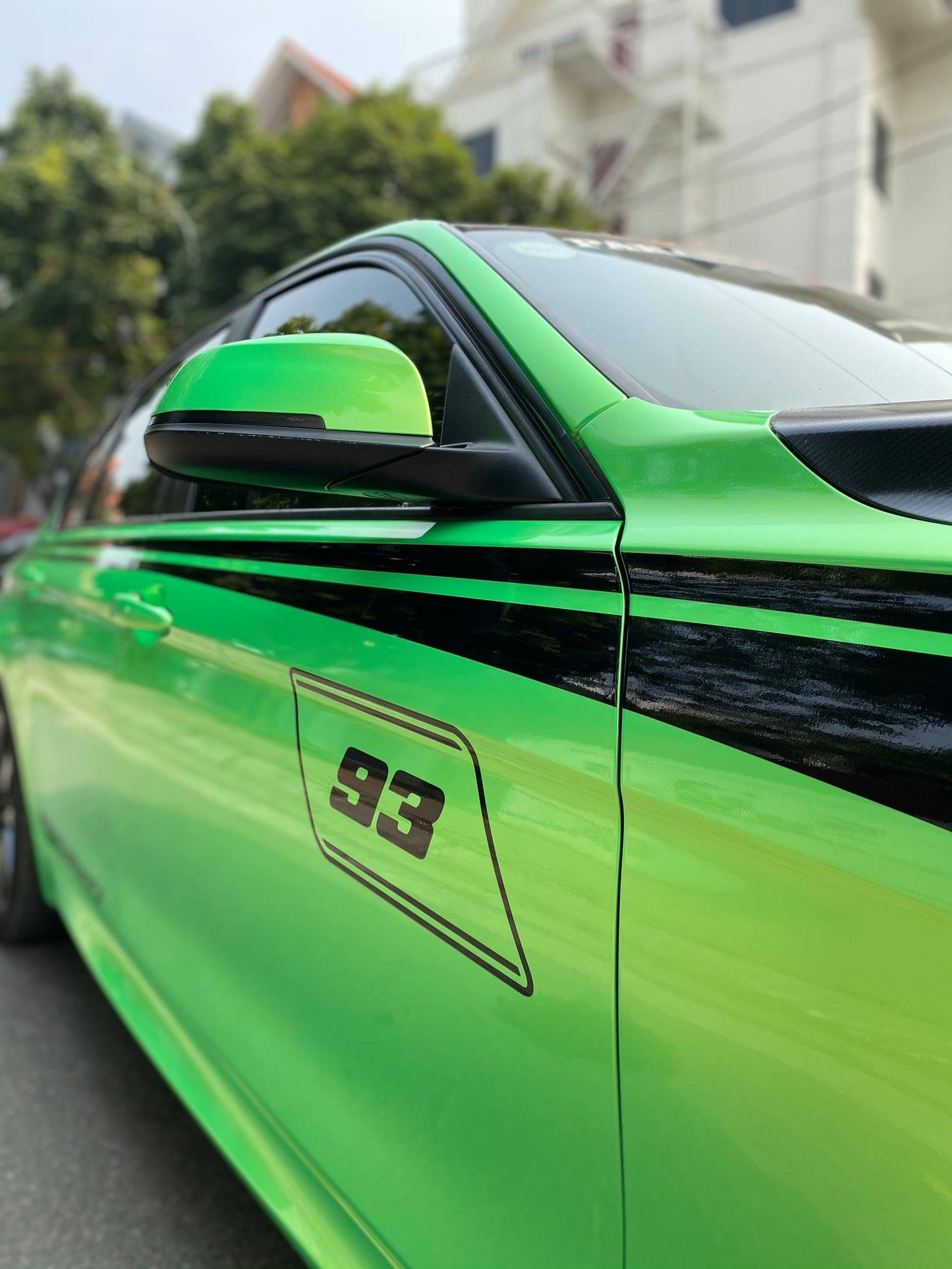 Các chi tiết dán đổi màu BMW được hoàn thiện ở mức độ cao nhất 