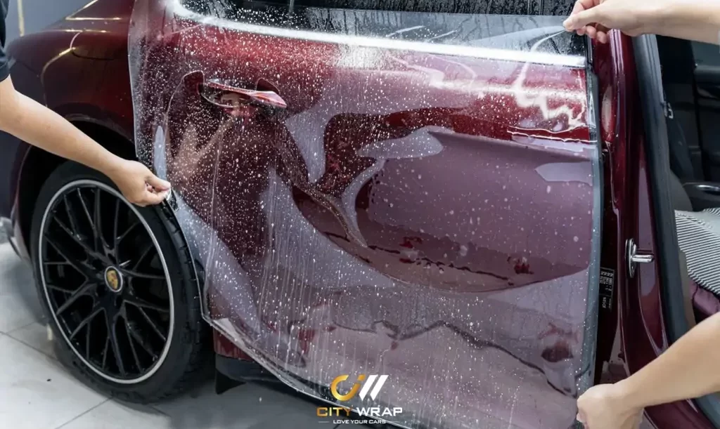 Dán PPF xe ô tô 2025: Bảng Giá và Lưu Ý 15 dan ppf xe oto xe hoi 20 e1690536459676