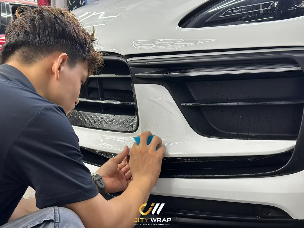 Dán PPF xe ô tô 2025: Bảng Giá và Lưu Ý 22 dan ppf xe oto xe hoi 6